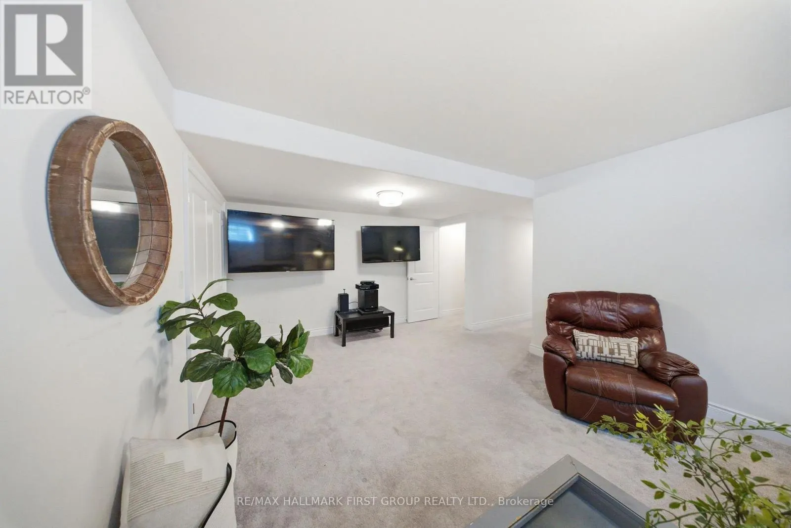 124 - 80 MARSH AVENUE
