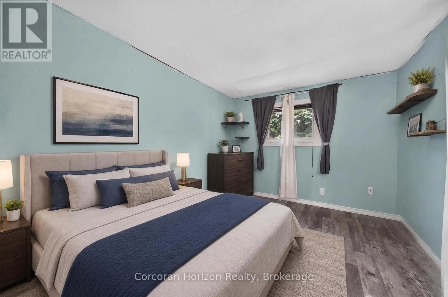 20 PARRY SOUND ROAD
