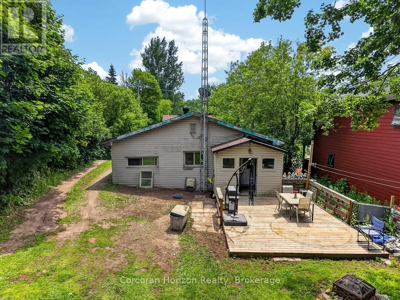 20 PARRY SOUND ROAD