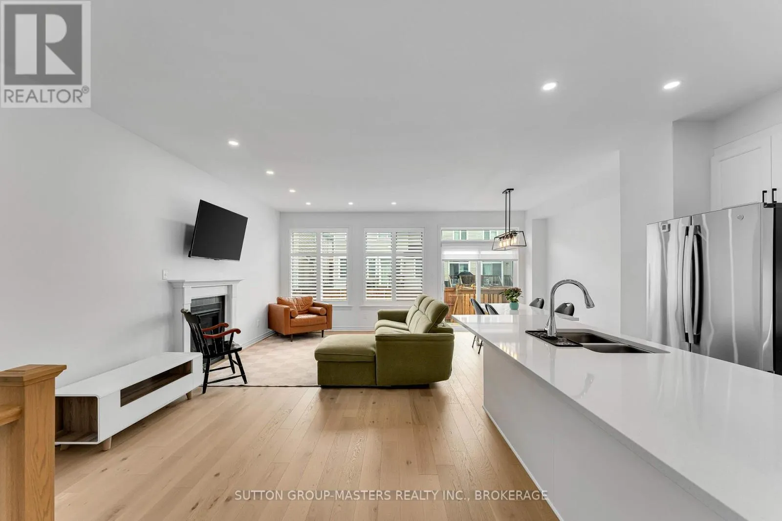 1283 DELANCEY DRIVE
