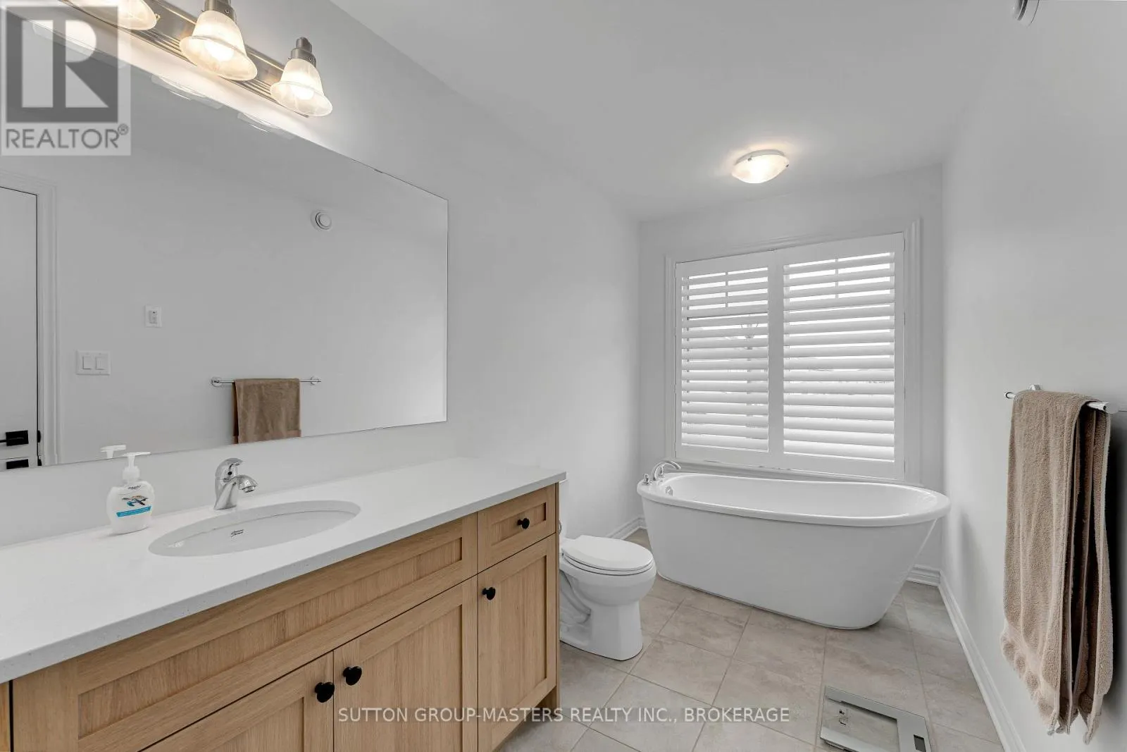 1283 DELANCEY DRIVE
