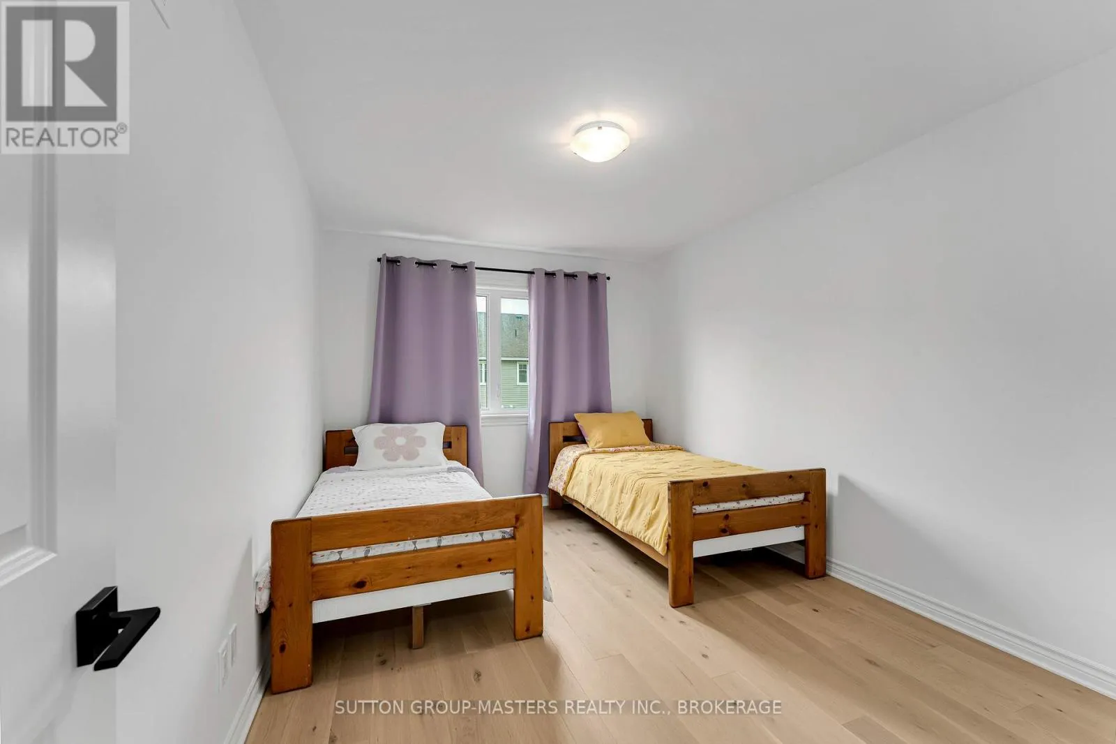 1283 DELANCEY DRIVE