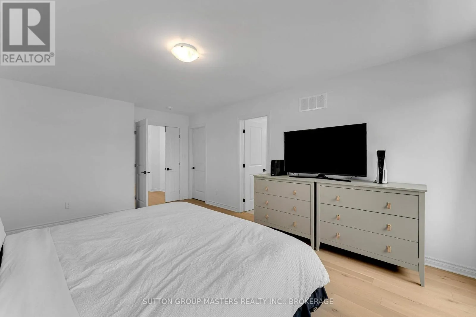 1283 DELANCEY DRIVE