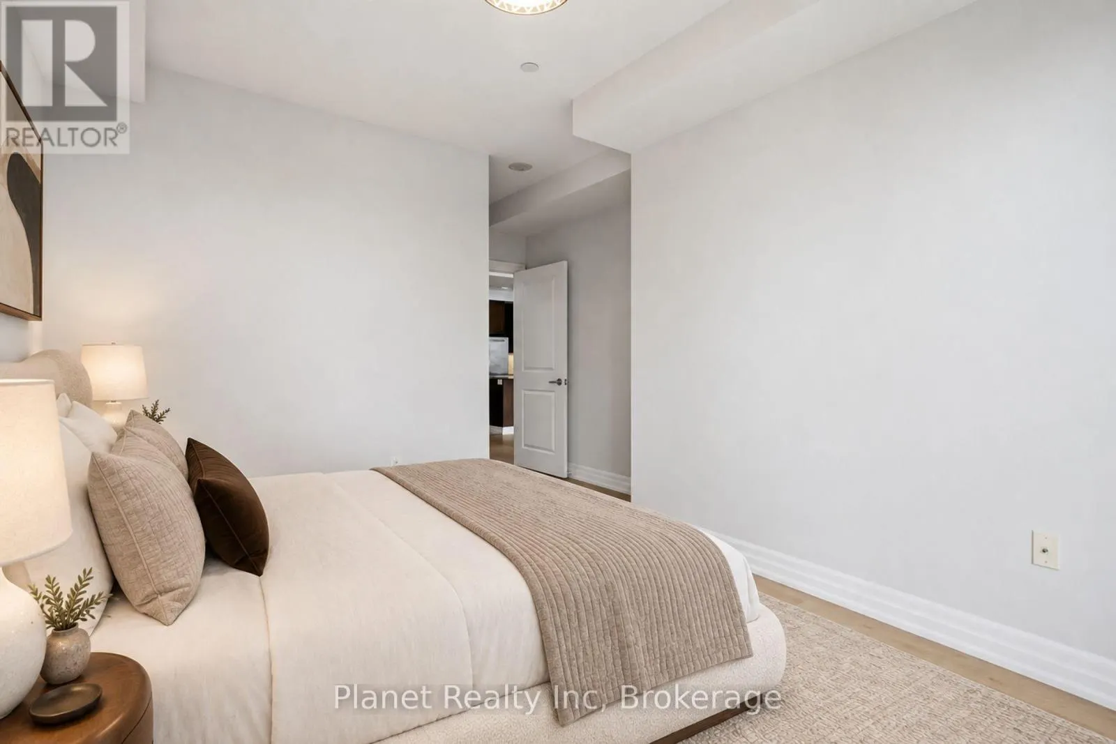 508 - 160 MACDONELL STREET #508