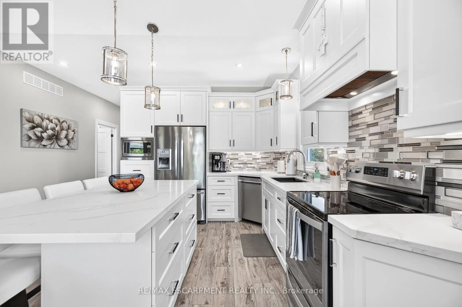 4237 MANSON LANE