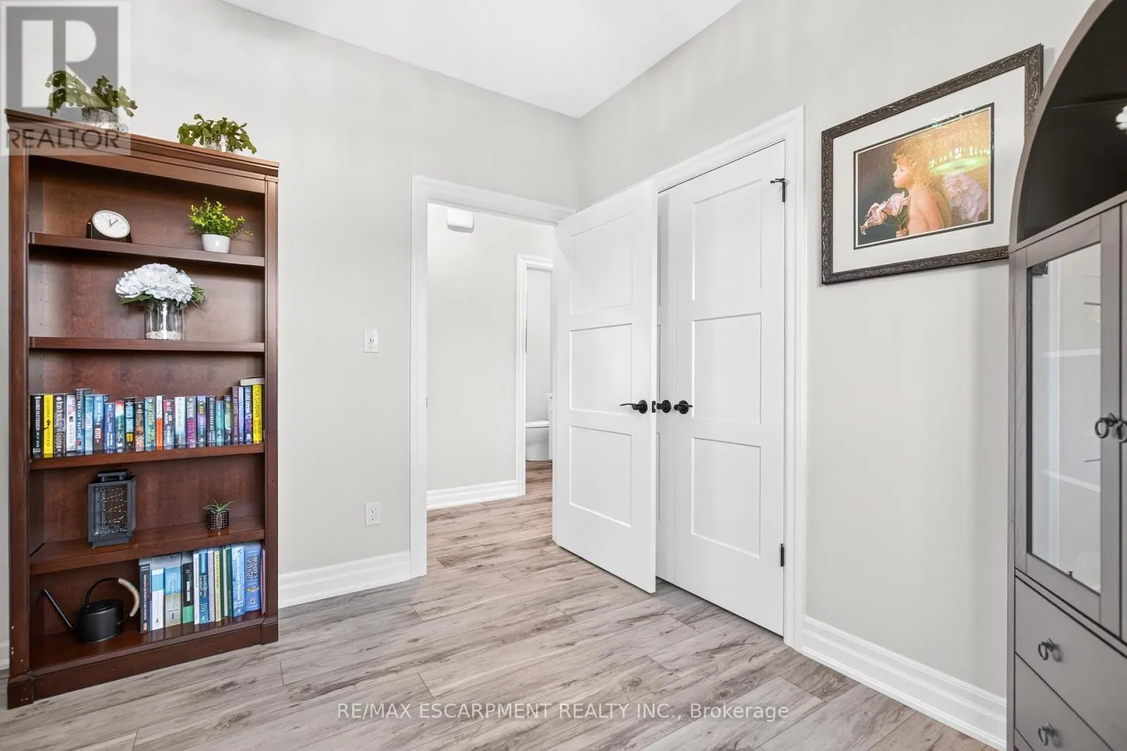 4237 MANSON LANE