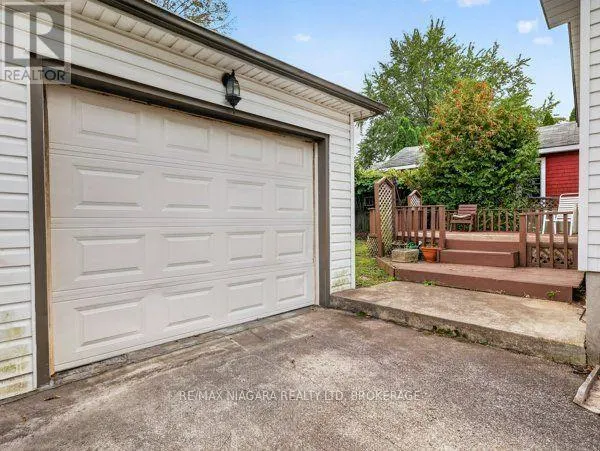 4758 RYERSON CRESCENT
