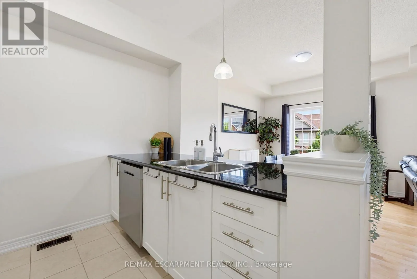 50 - 541 WINSTON ROAD
