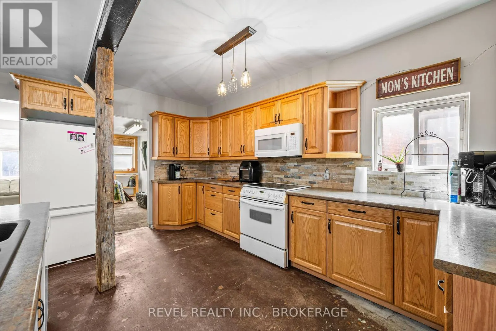 2939 COUNTY RD 14 ROAD E