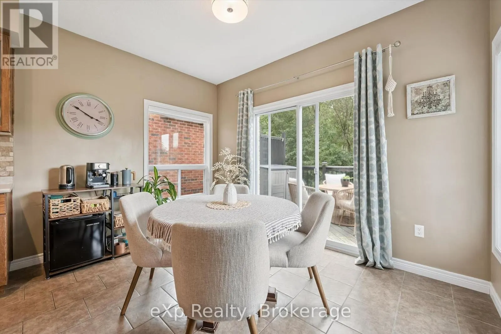 41 WESTRA DRIVE
