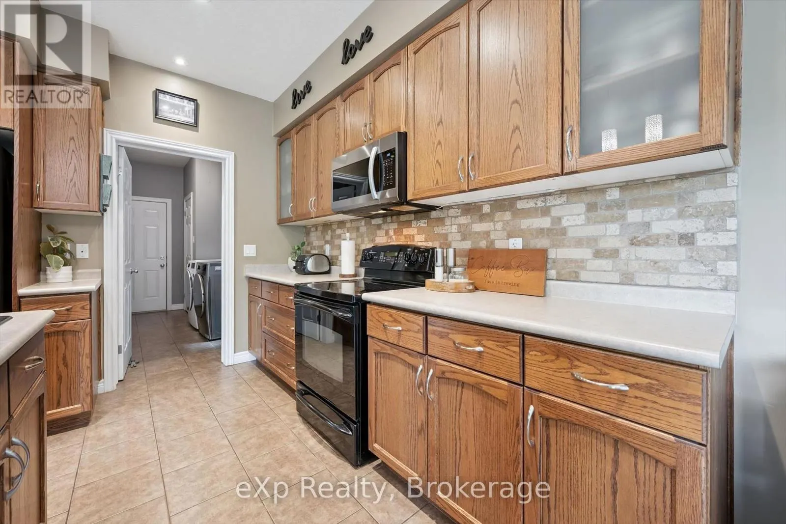 41 WESTRA DRIVE