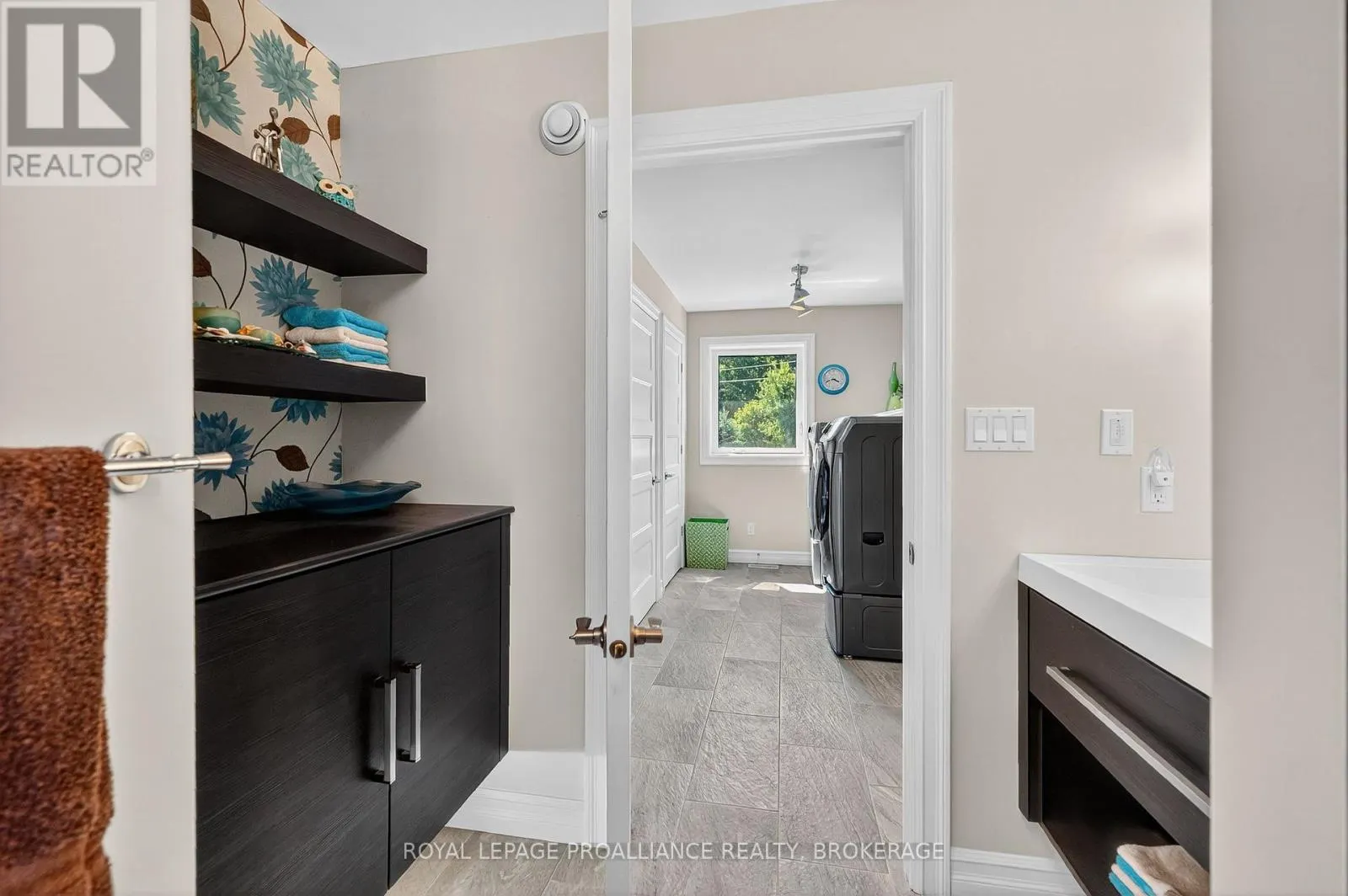 303 ESCOTT ROCKPORT ROAD