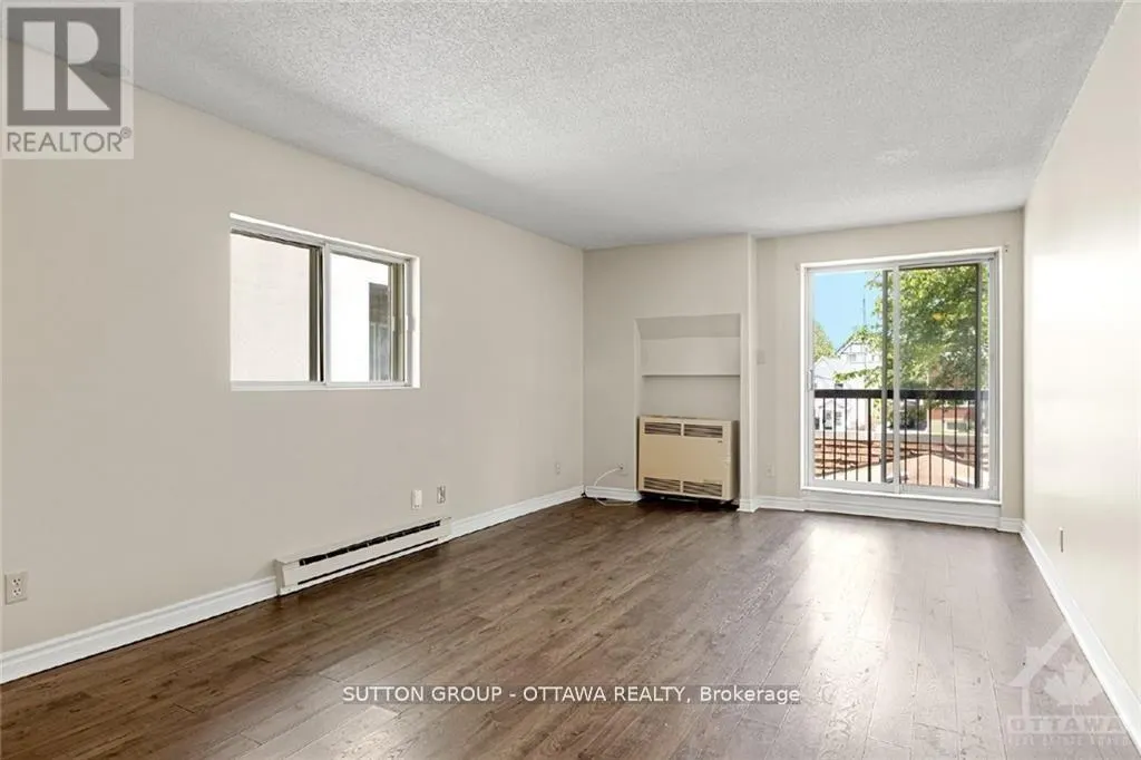 244 WESTHAVEN CRESCENT