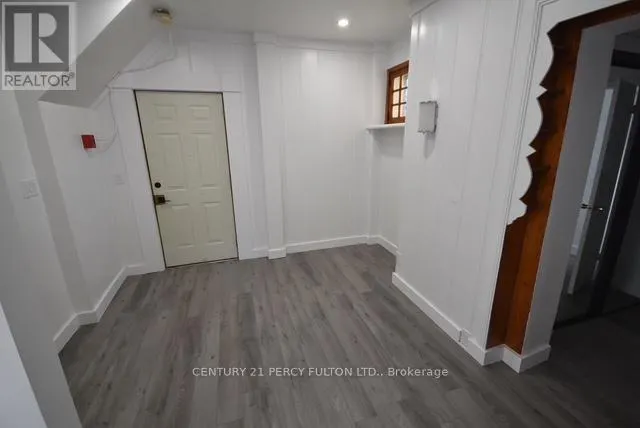 23 GLENELG STREET W