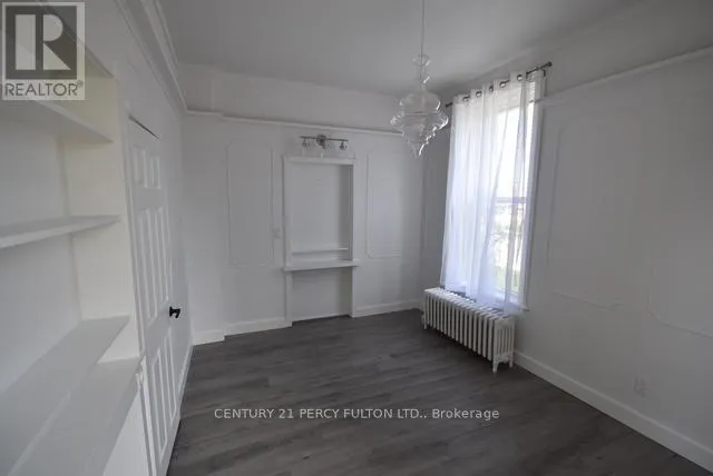 23 GLENELG STREET W