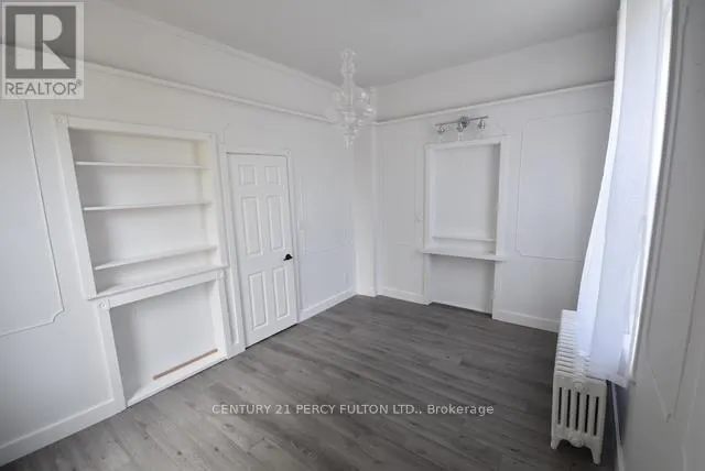 23 GLENELG STREET W