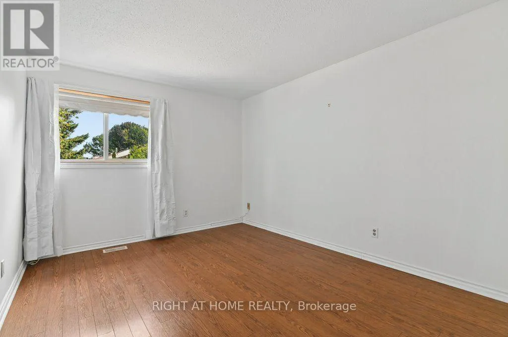 3 BENLARK ROAD