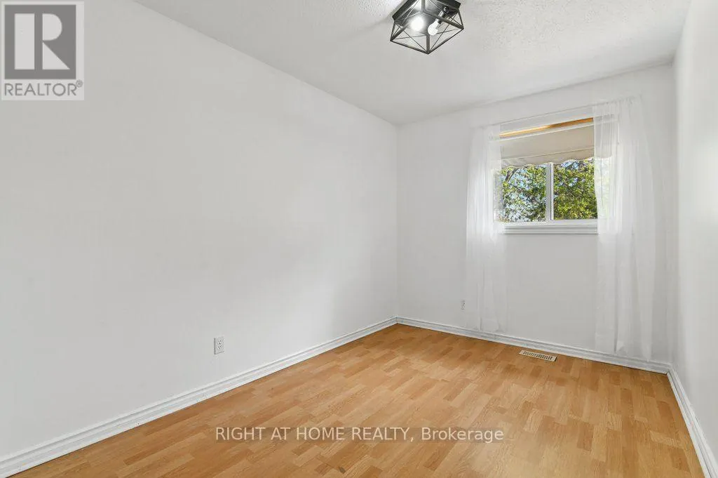 3 BENLARK ROAD