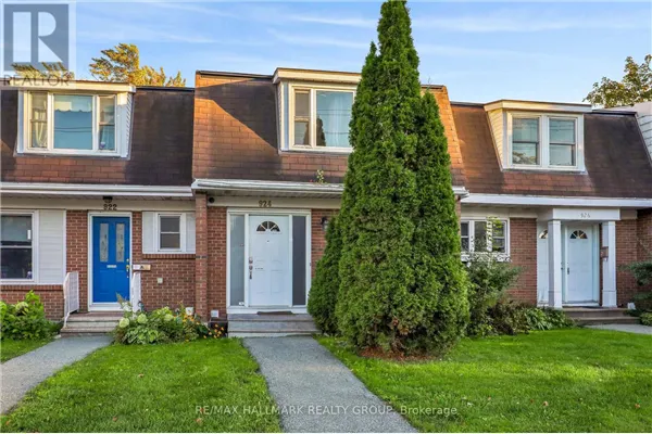 924 DYNES ROAD