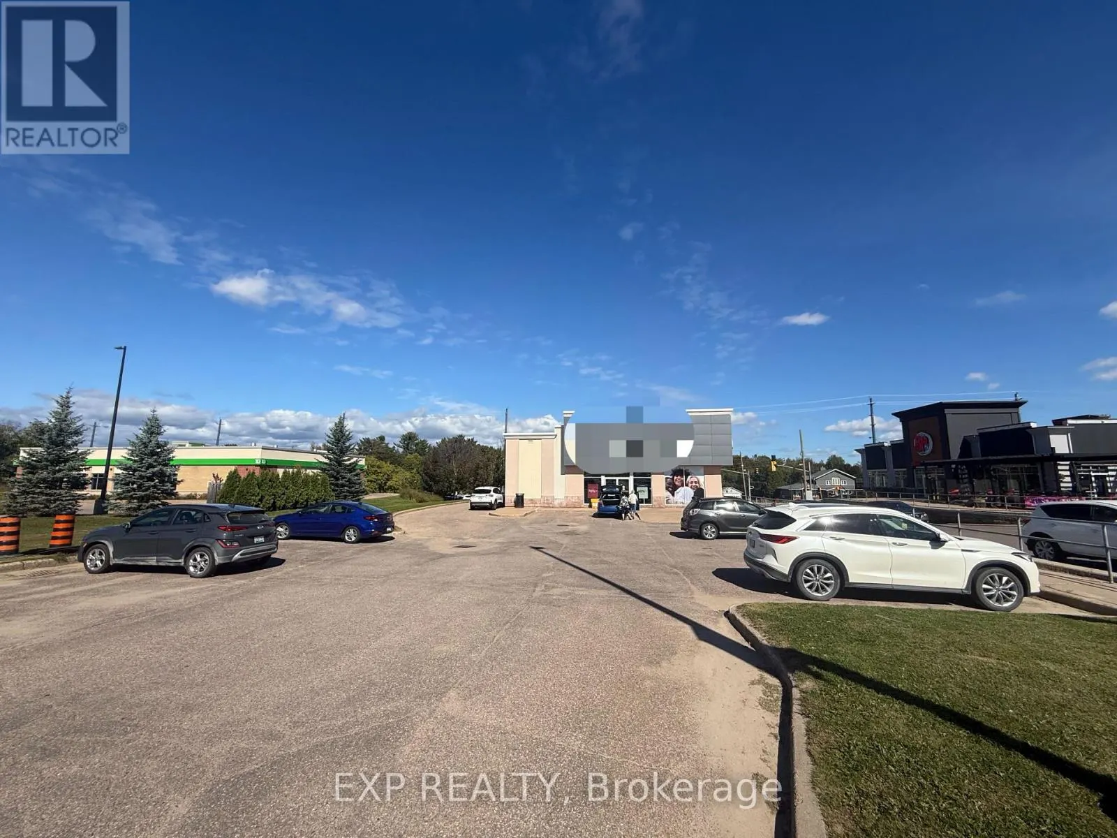 B&C - 1108 PEMBROKE STREET E