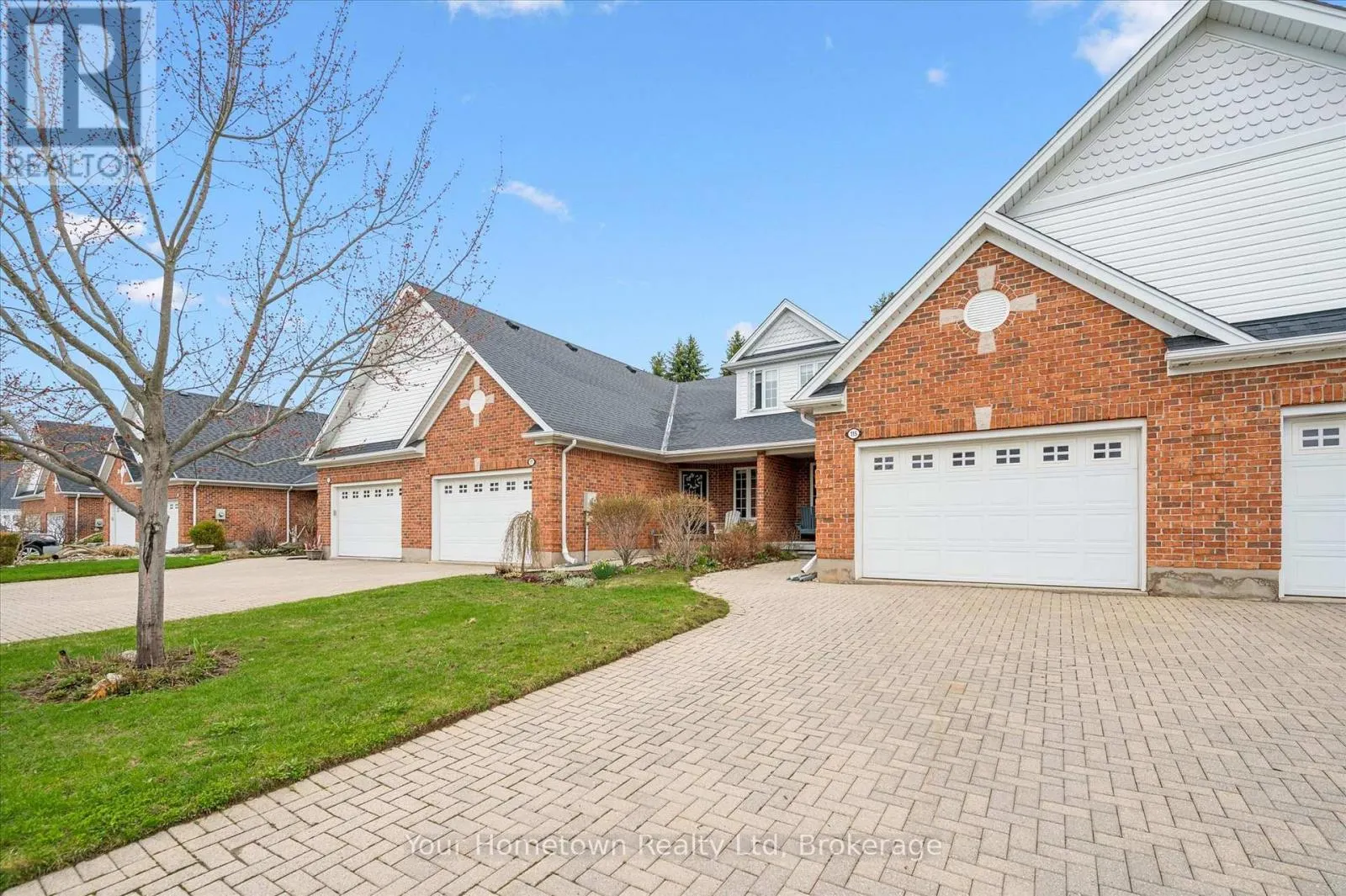 115 RIVERWALK PLACE