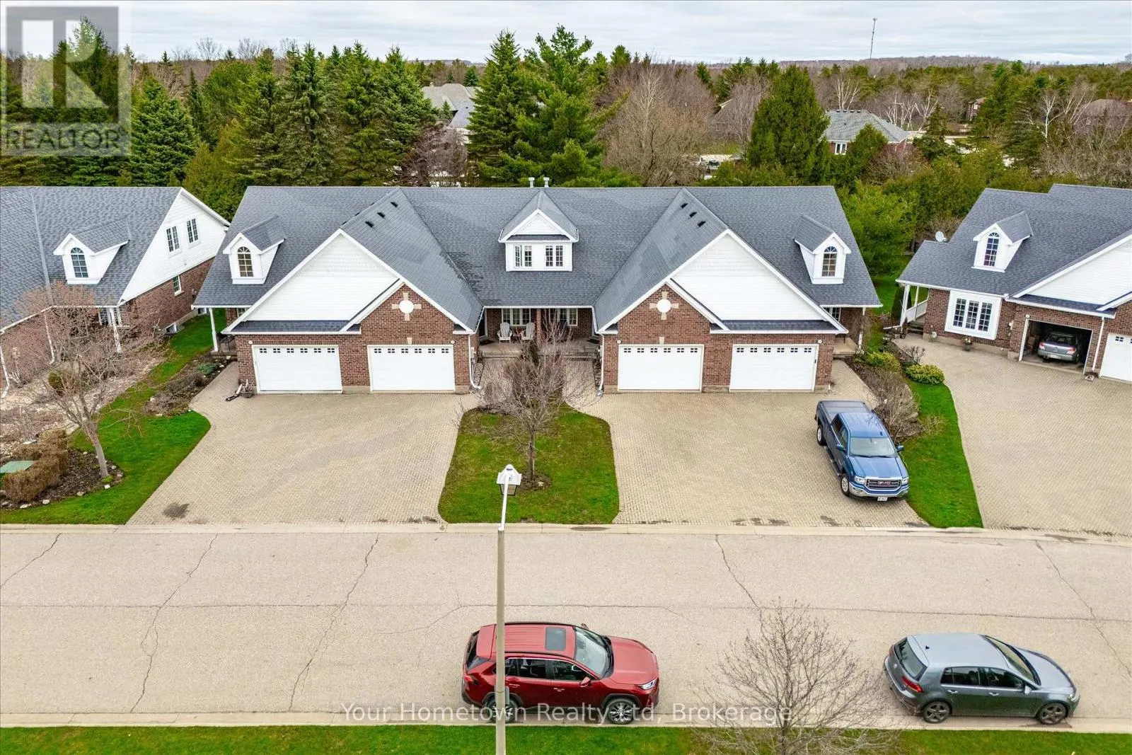 115 RIVERWALK PLACE