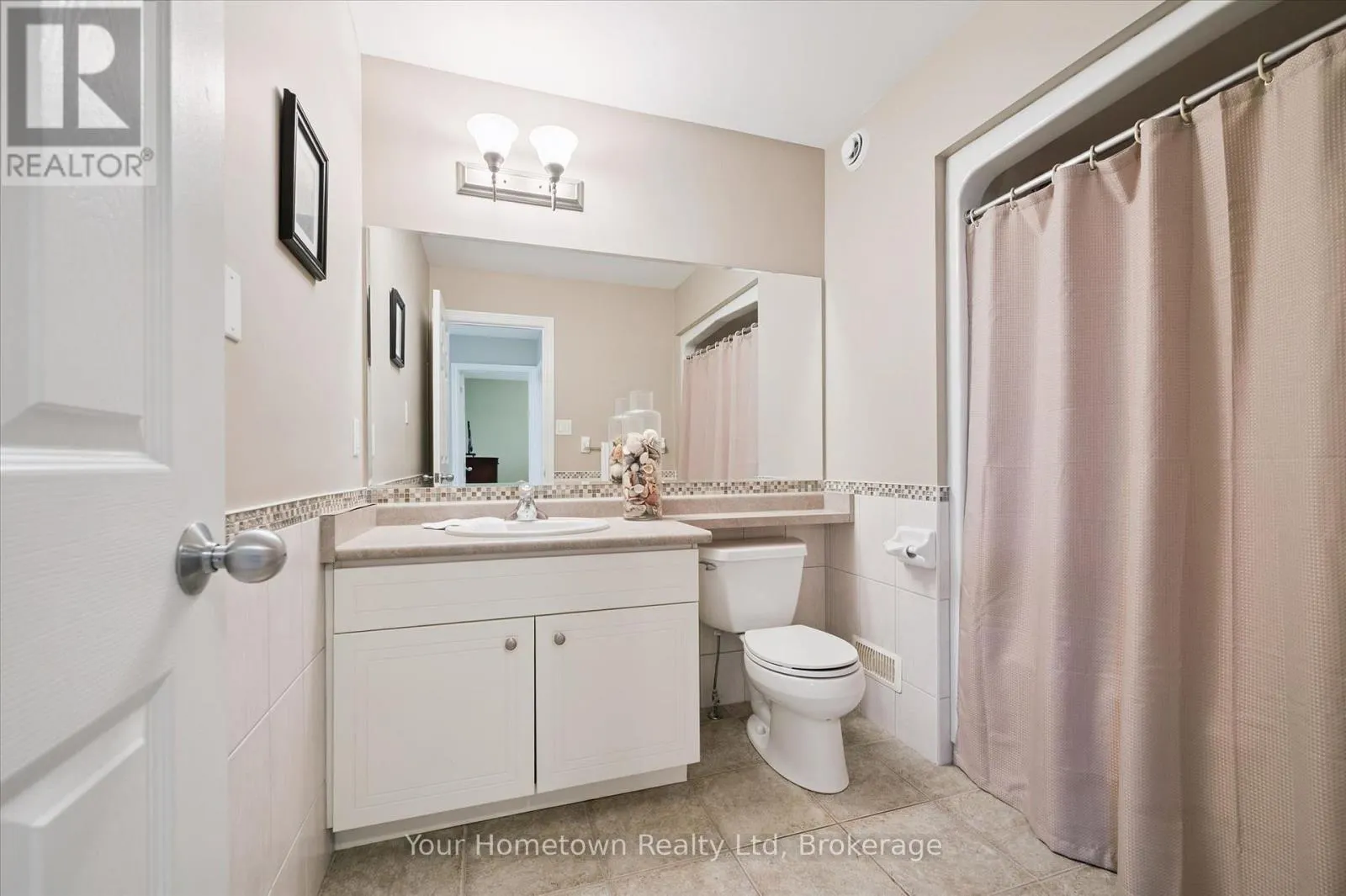 115 RIVERWALK PLACE