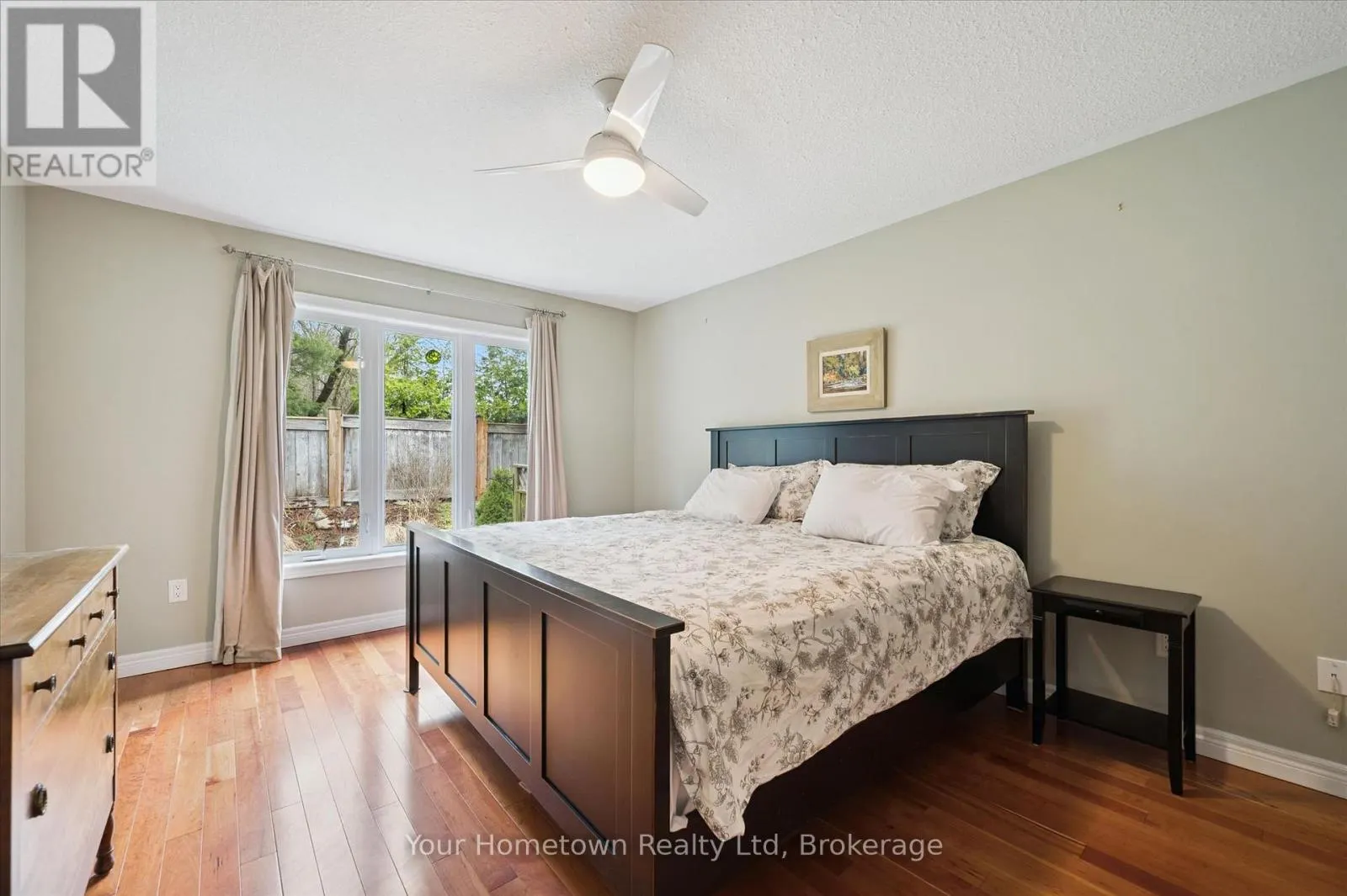 115 RIVERWALK PLACE