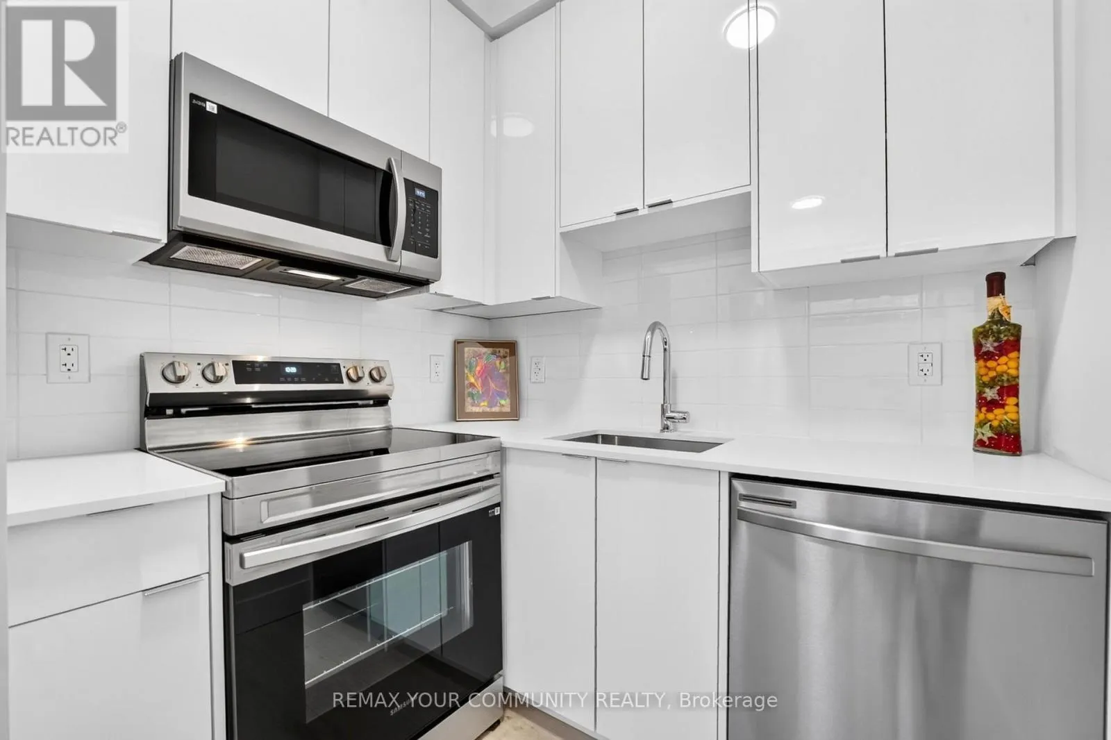 106 - 7277 WILSON CRESCENT