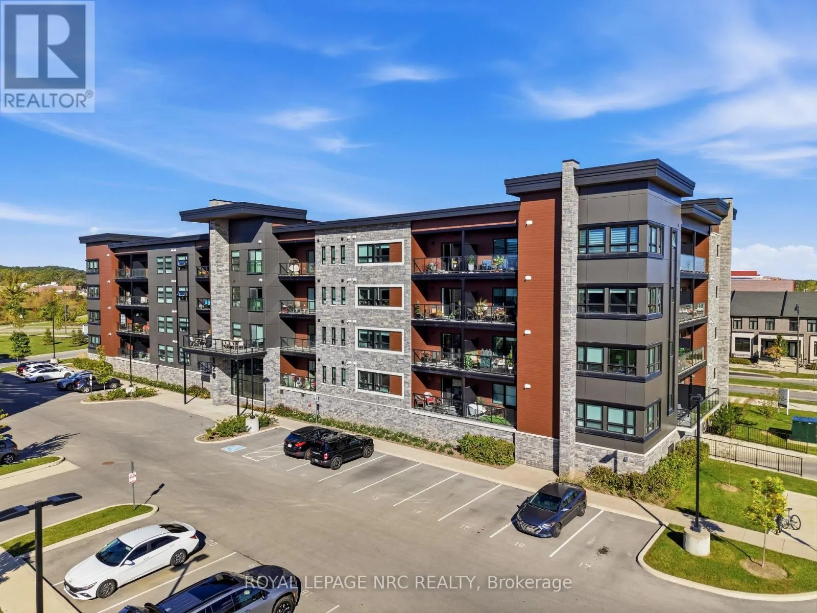 109 - 120 SUMMERSIDES BOULEVARD #109