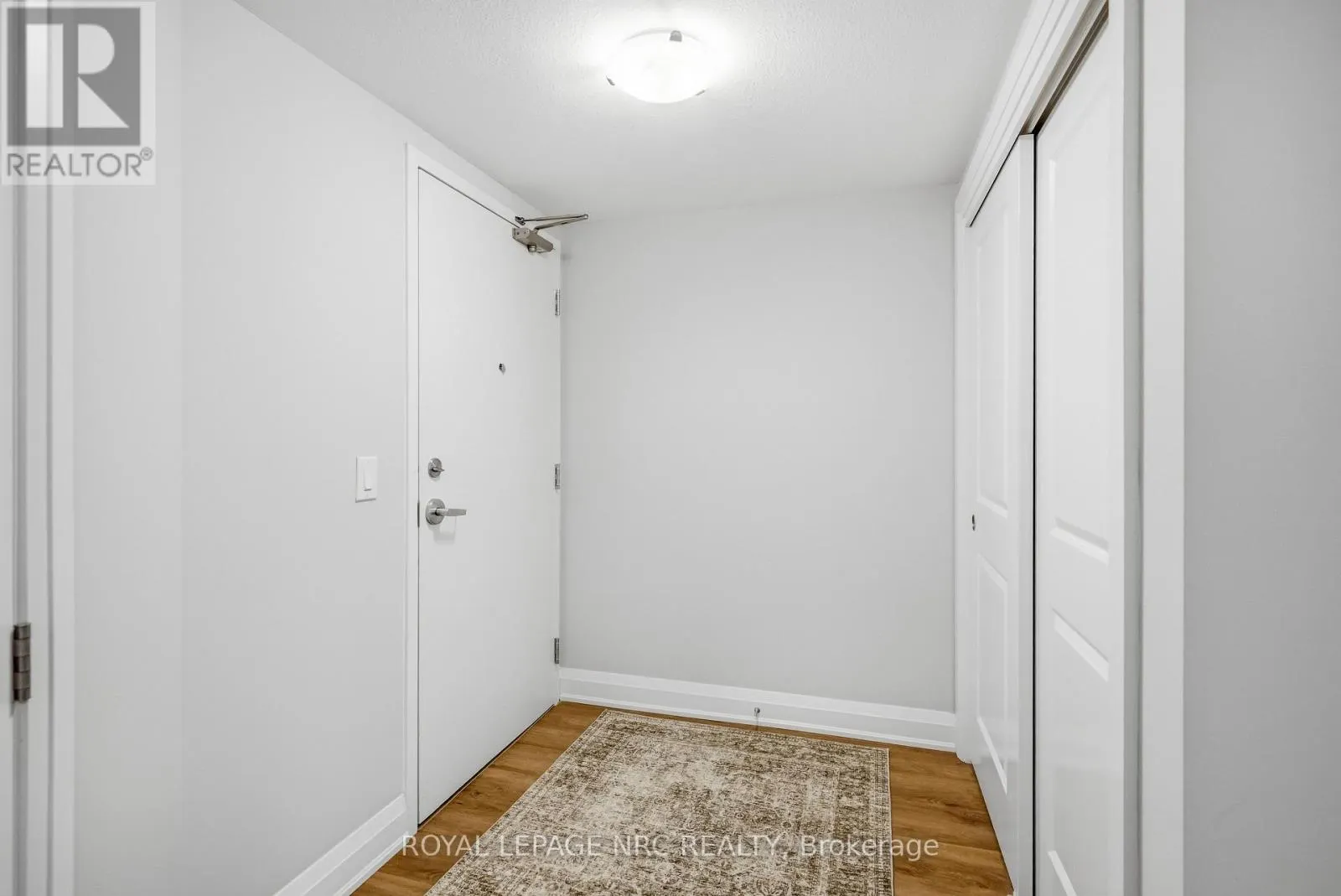 109 - 120 SUMMERSIDES BOULEVARD #109
