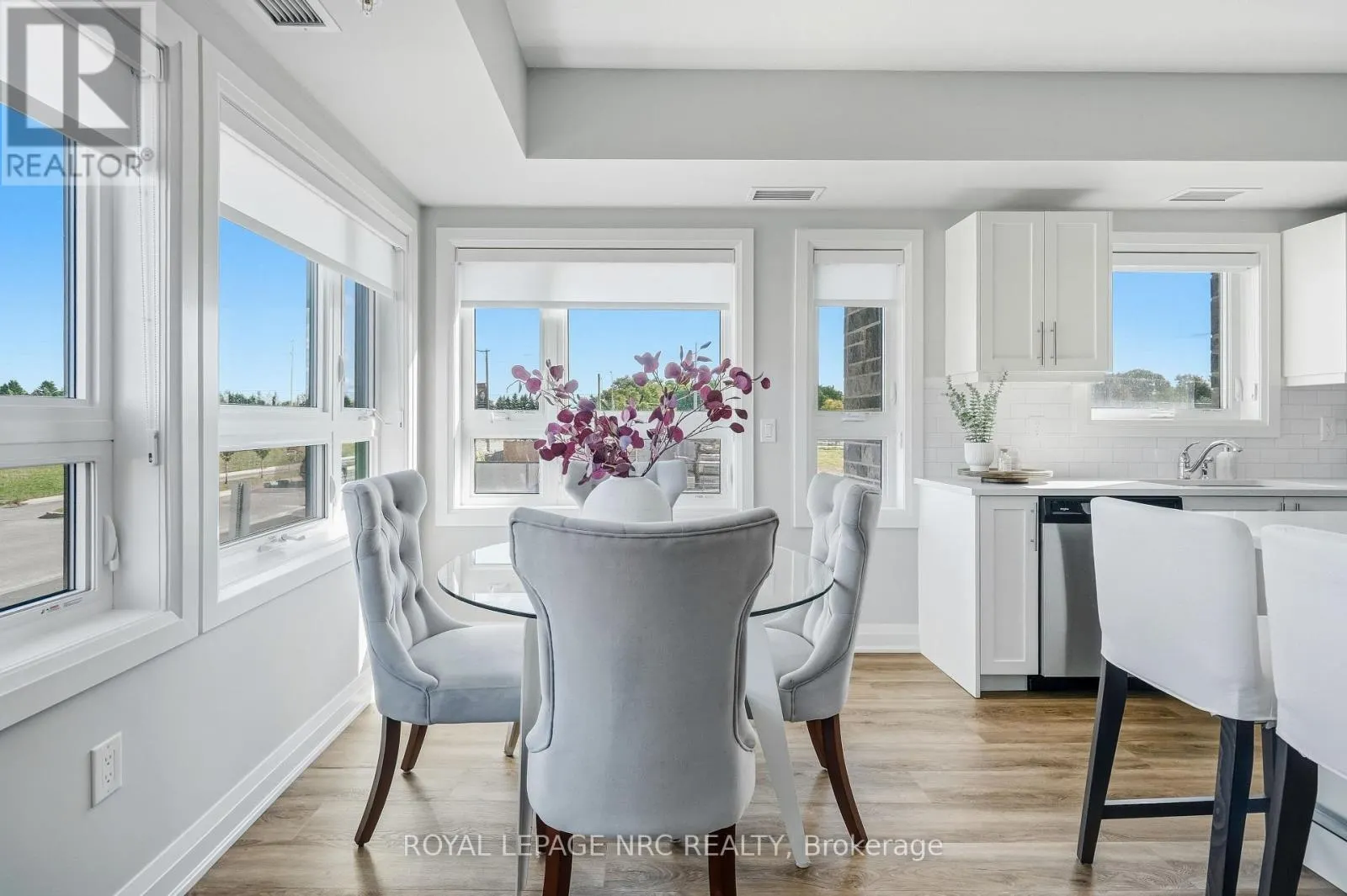 109 - 120 SUMMERSIDES BOULEVARD #109