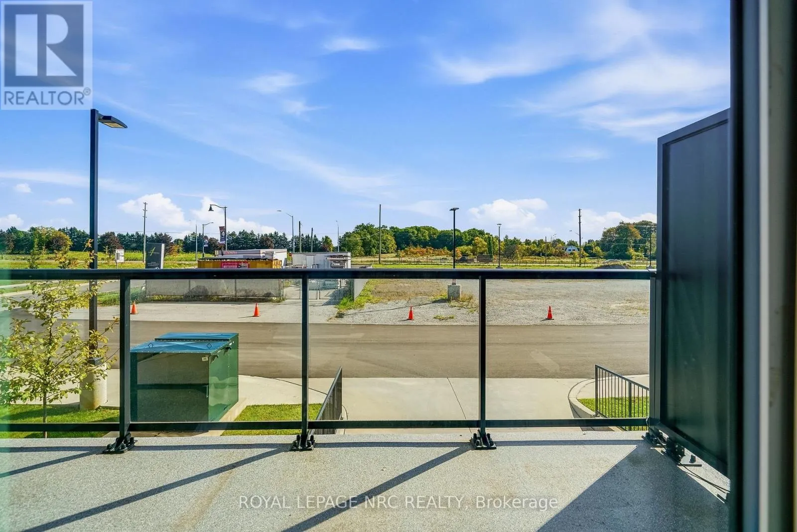 109 - 120 SUMMERSIDES BOULEVARD #109