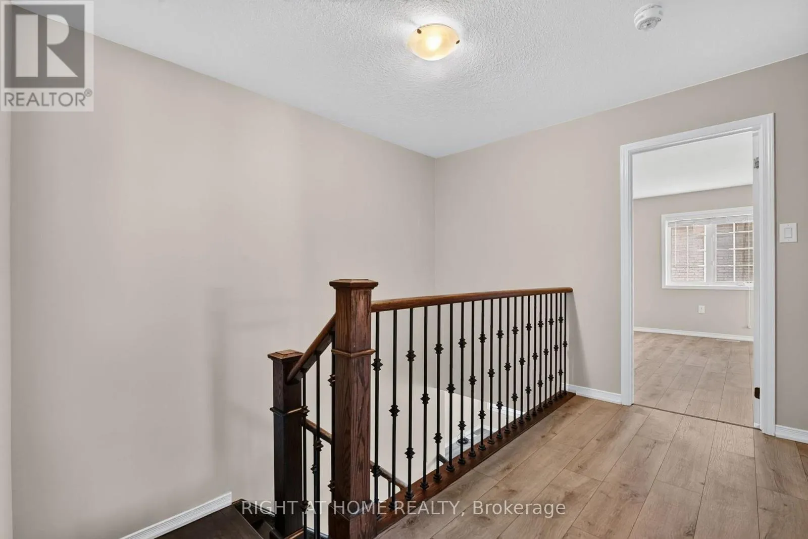 8460 SWEET CHESTNUT DRIVE