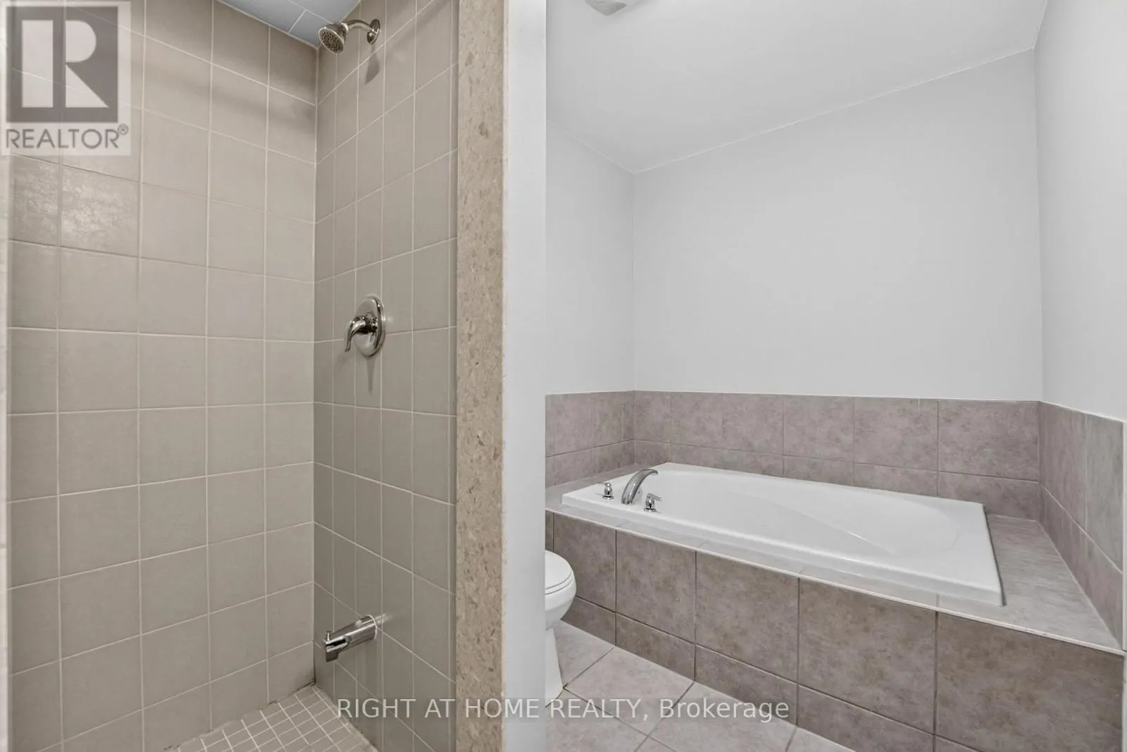 8460 SWEET CHESTNUT DRIVE