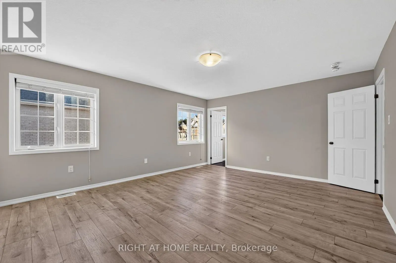 8460 SWEET CHESTNUT DRIVE