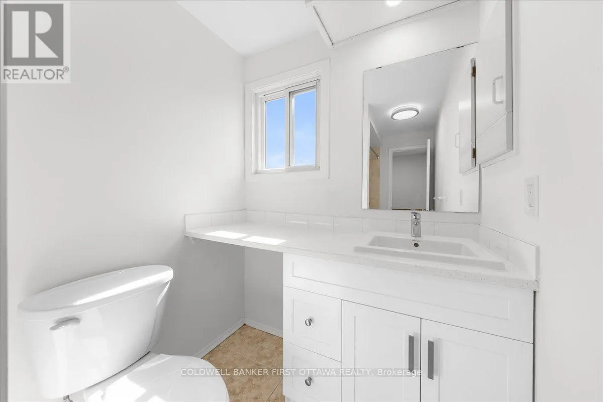 2F CASTLEBROOK LANE