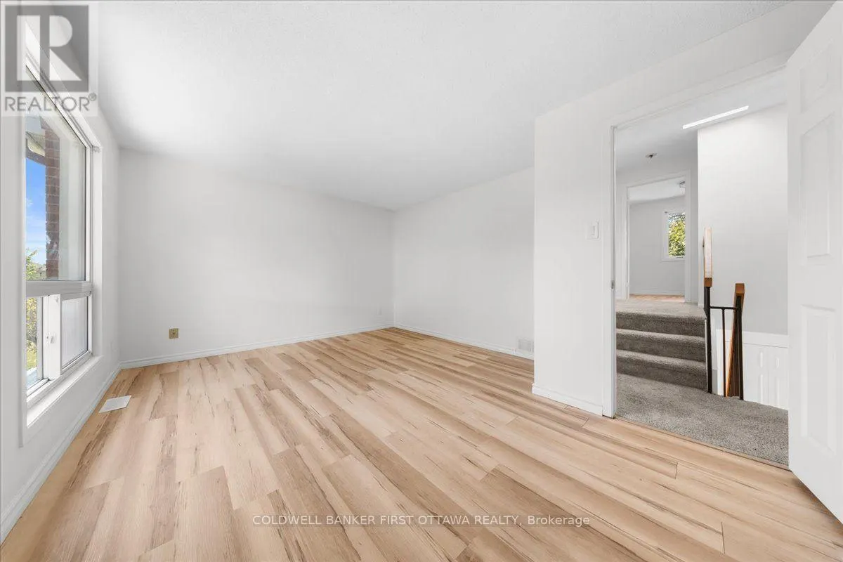 2F CASTLEBROOK LANE