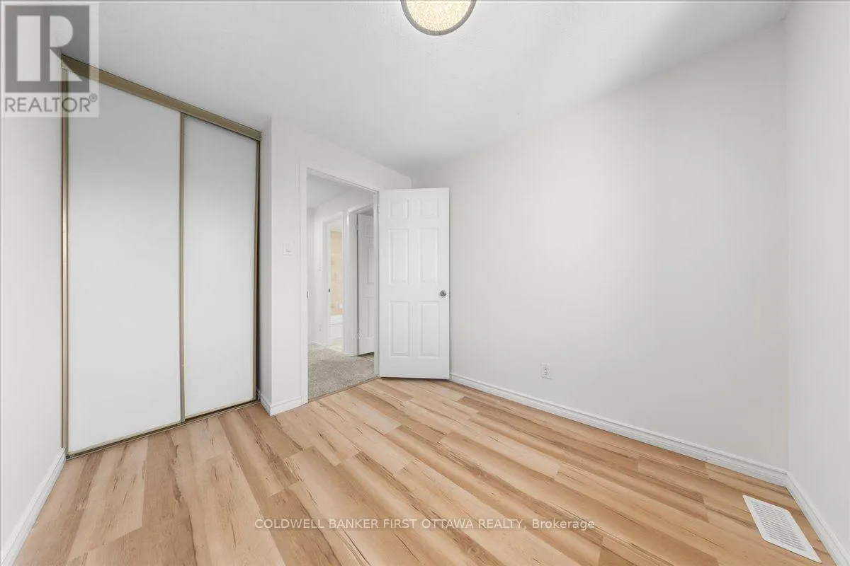2F CASTLEBROOK LANE