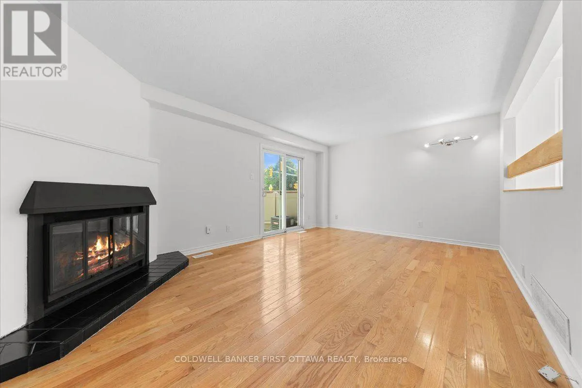 2F CASTLEBROOK LANE
