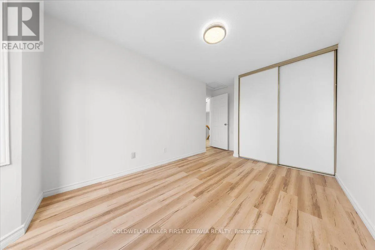 2F CASTLEBROOK LANE