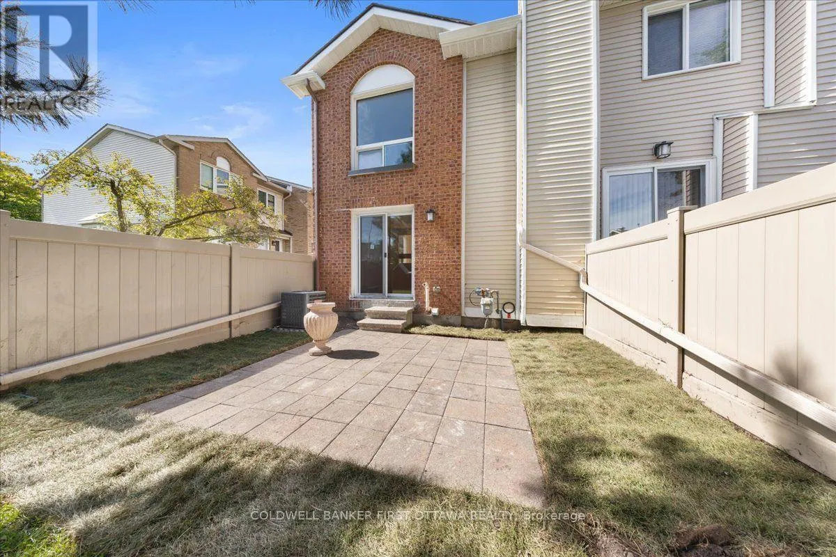 2F CASTLEBROOK LANE