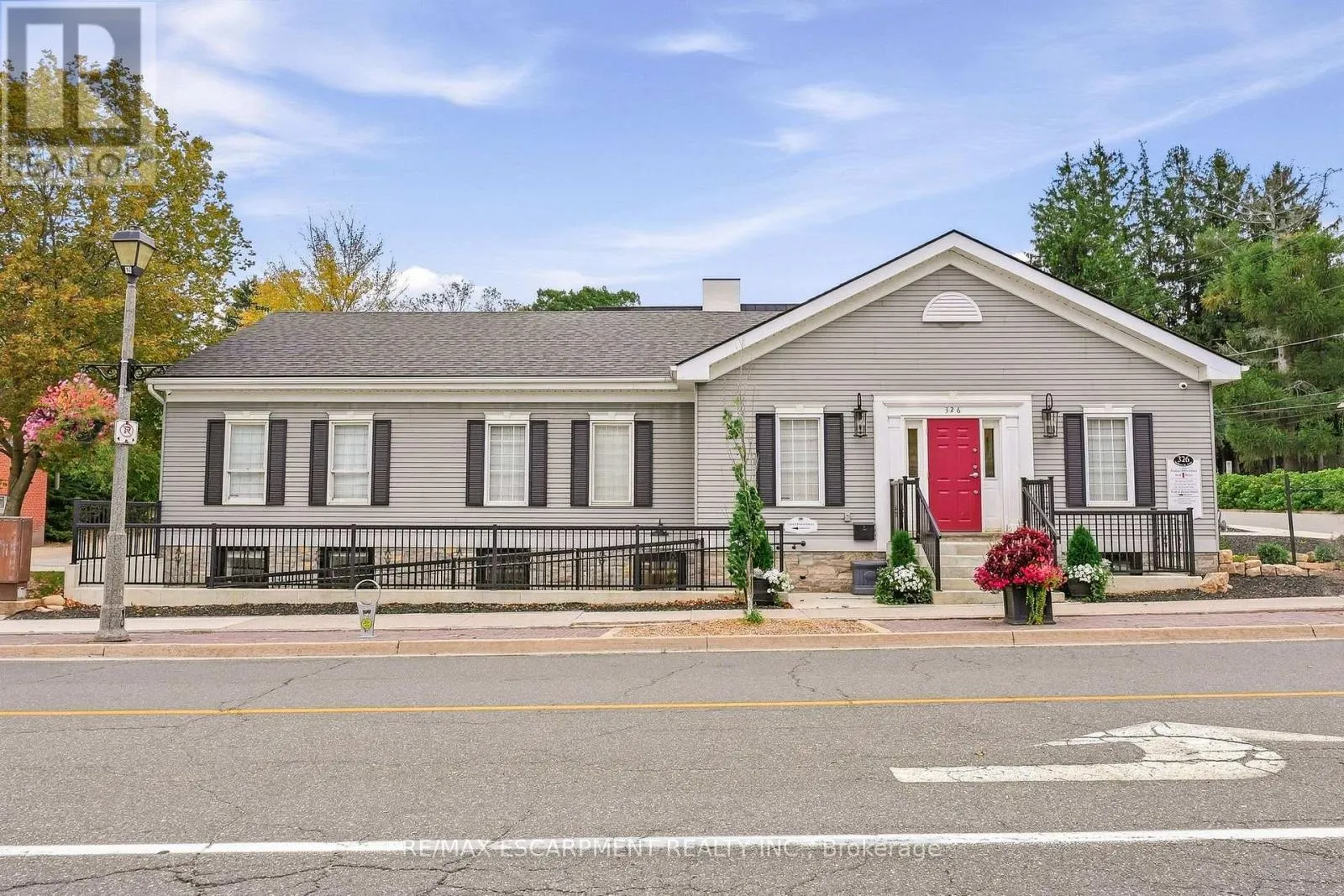 N. SUITE - 326 WILSON STREET E