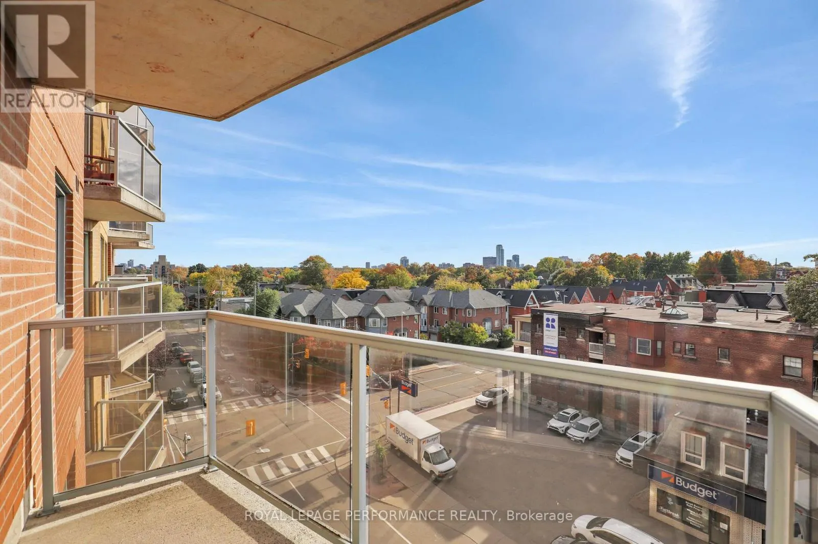 712 - 429 SOMERSET STREET W