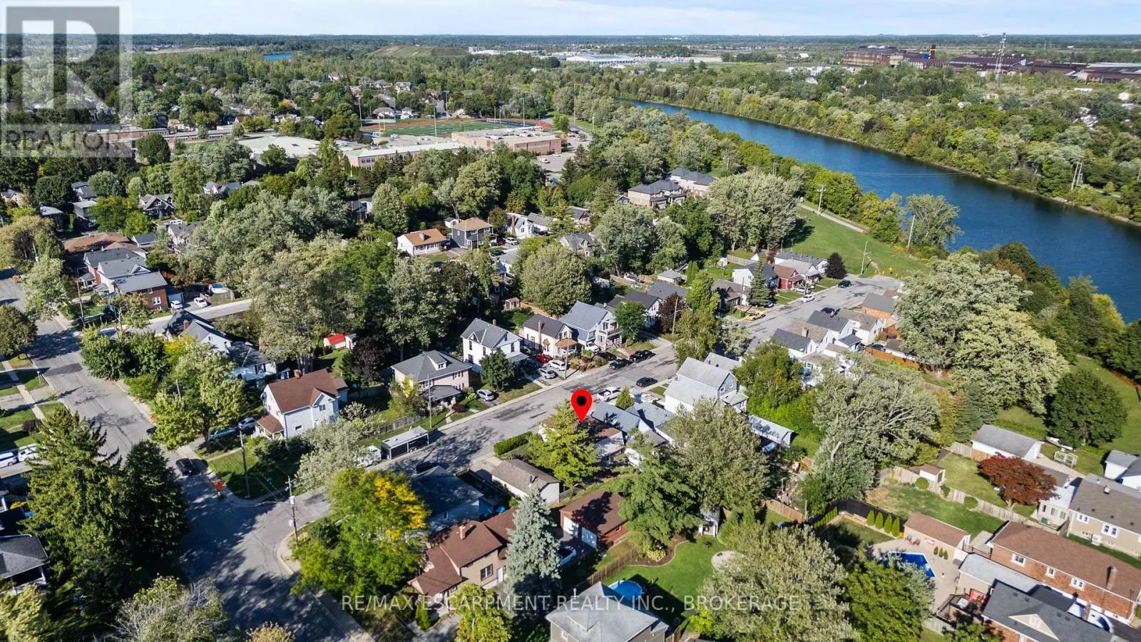 UPPER - 15 MCCORMICK STREET #Upper