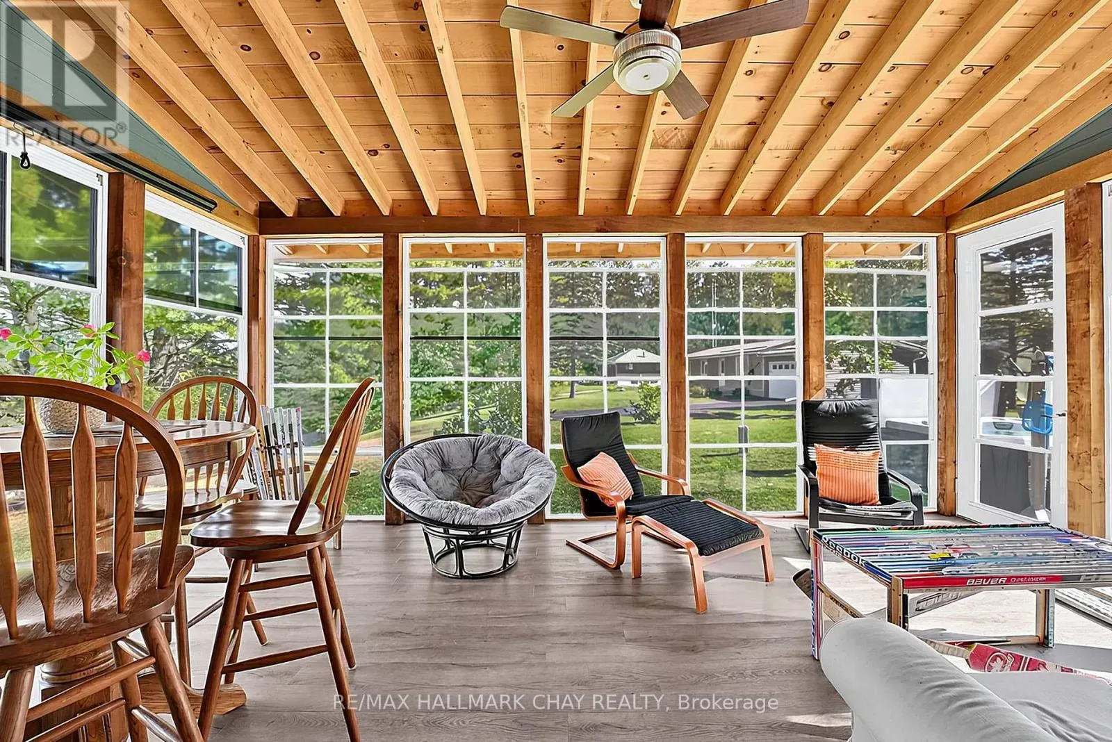 466 BEAUMONT DRIVE