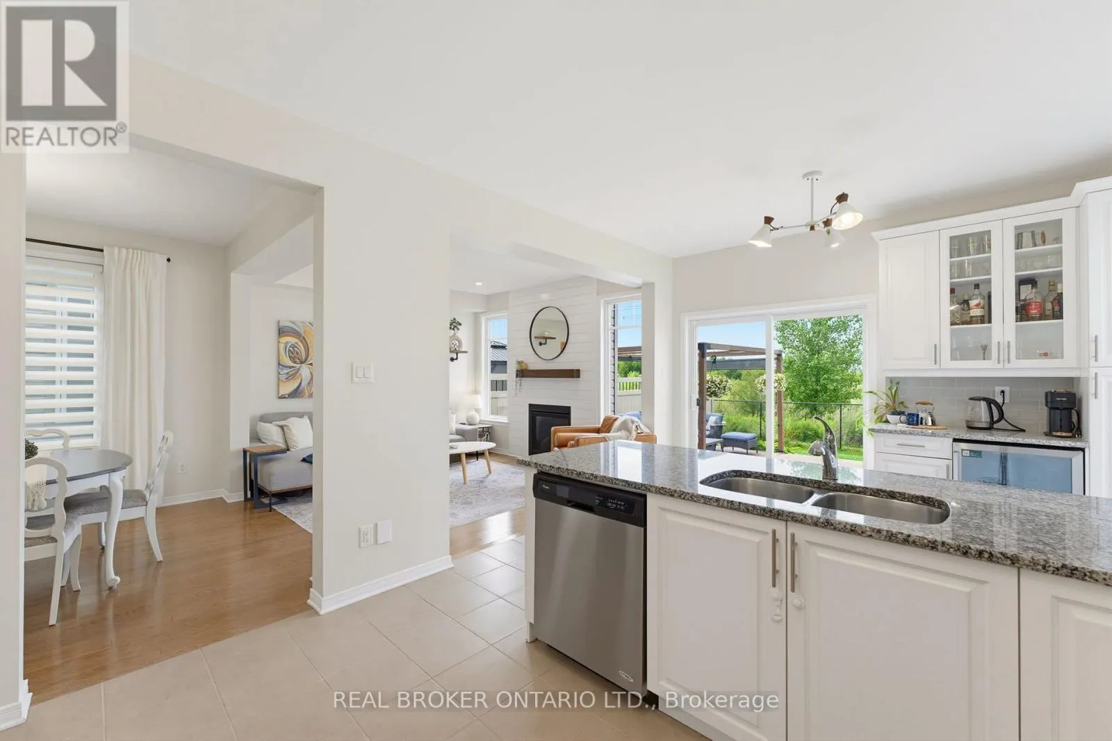 76 TAPADERO AVENUE