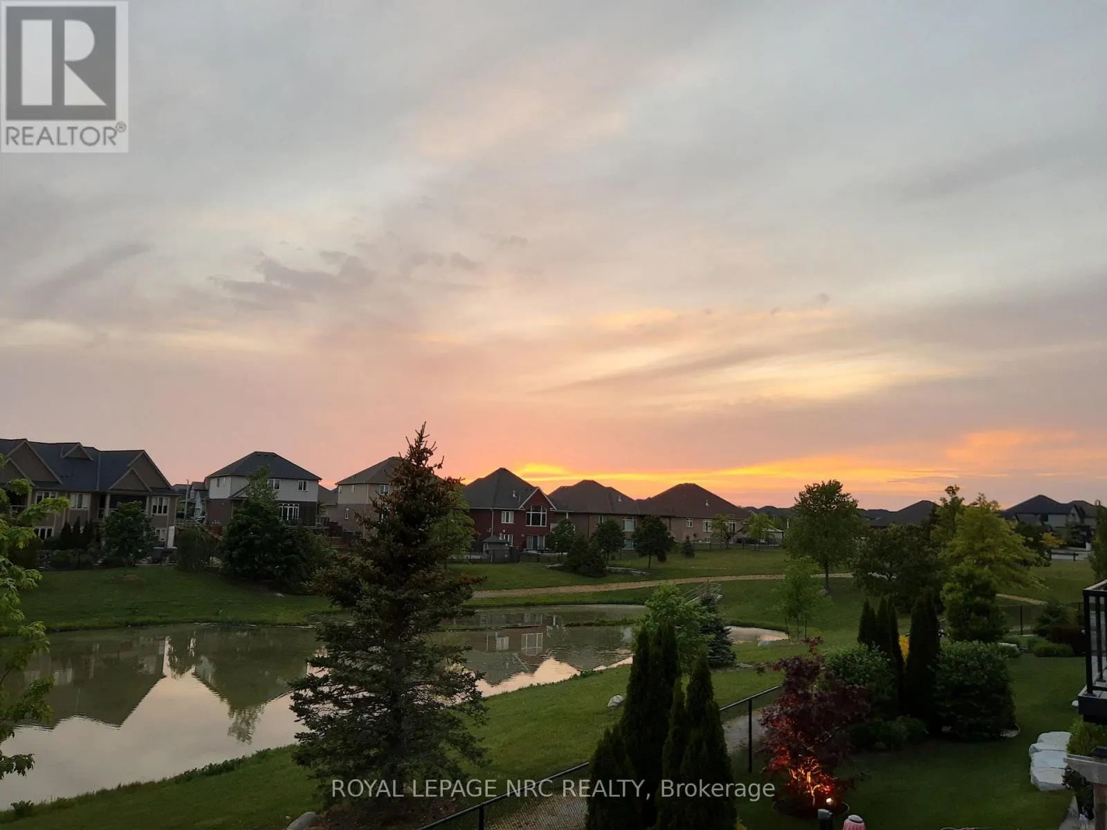 295 CREEKSIDE DRIVE