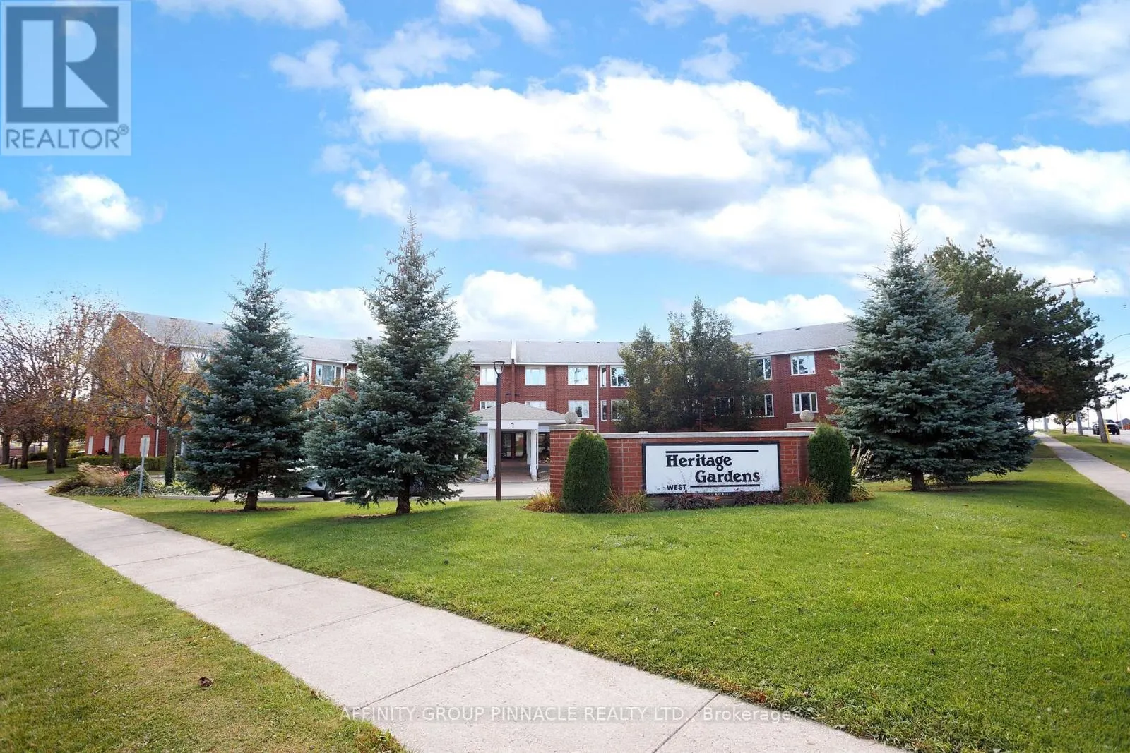 206 - 1 HERITAGE WAY #206