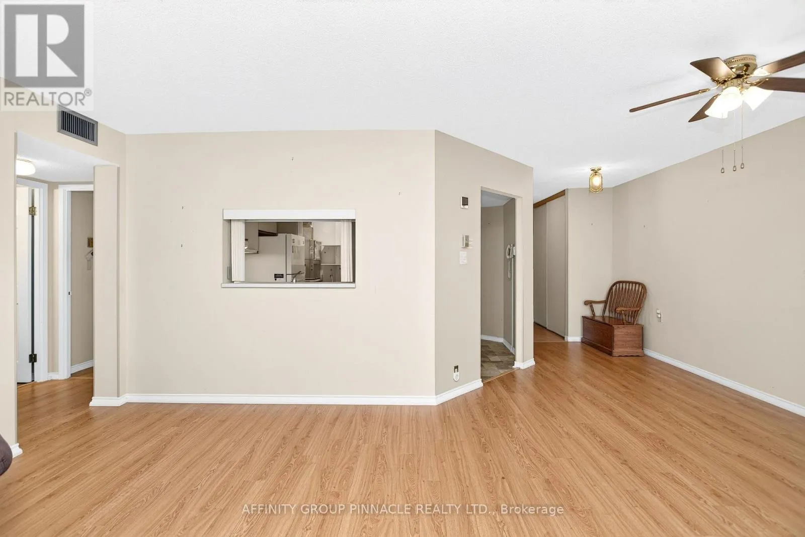 206 - 1 HERITAGE WAY #206